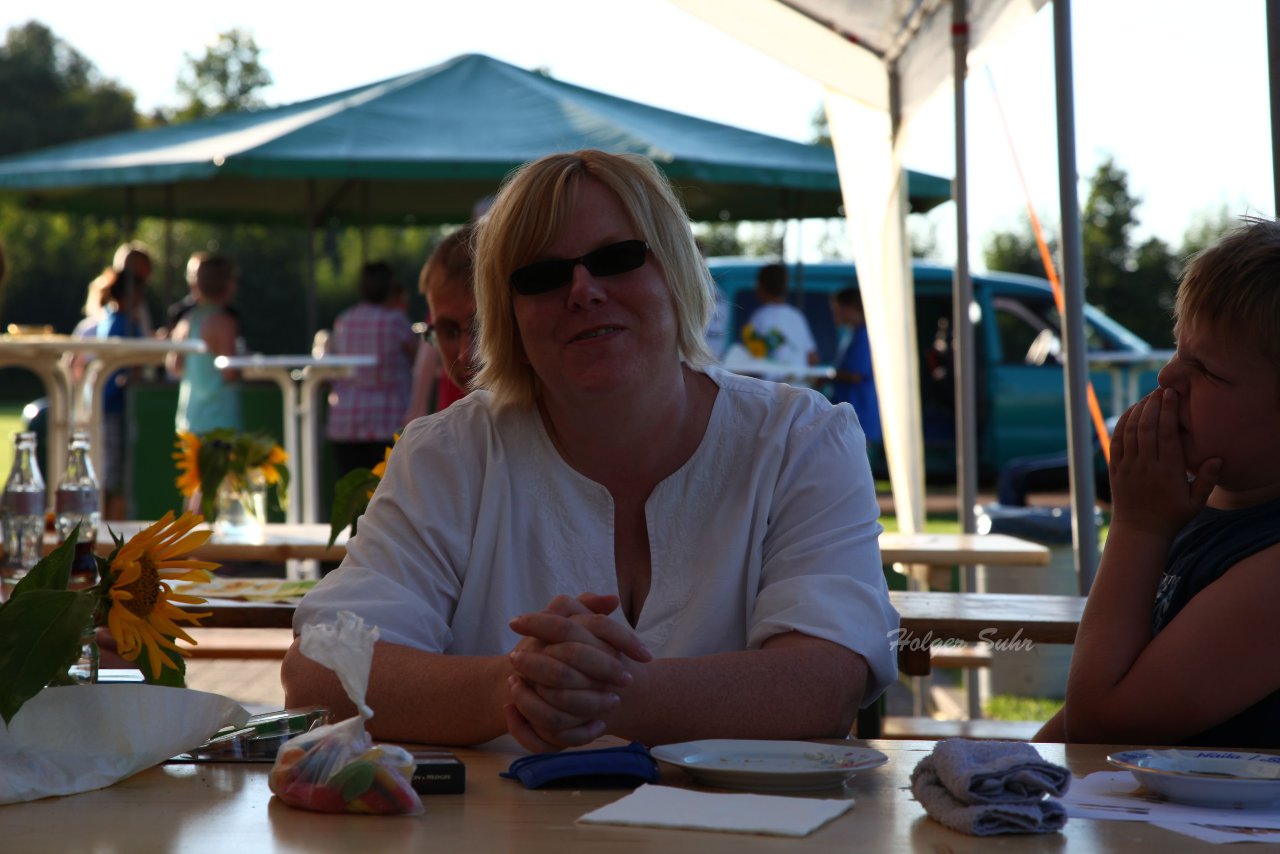 Bild 487 - Vogelschiessen am 18.8.12